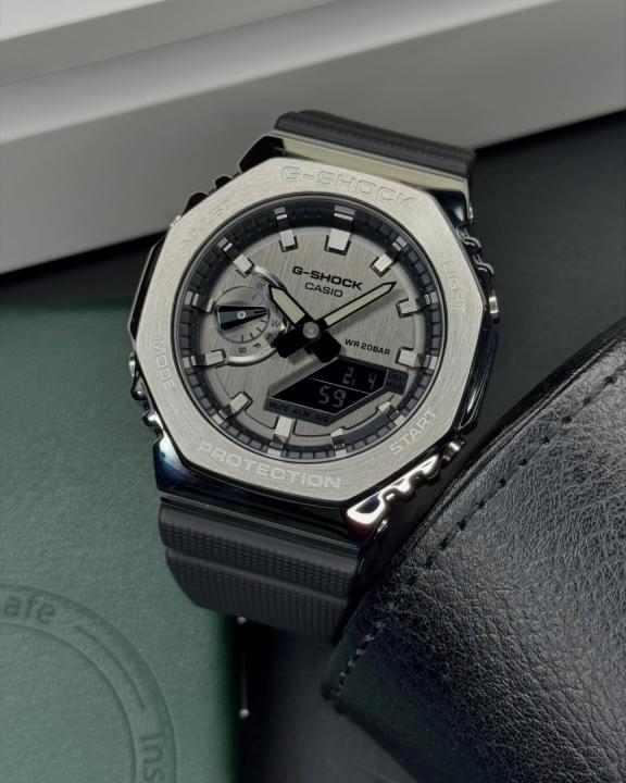 luxury Watch  gm2100