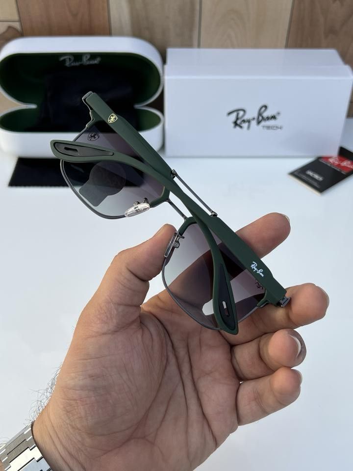 Ray_ban 4564 cm green