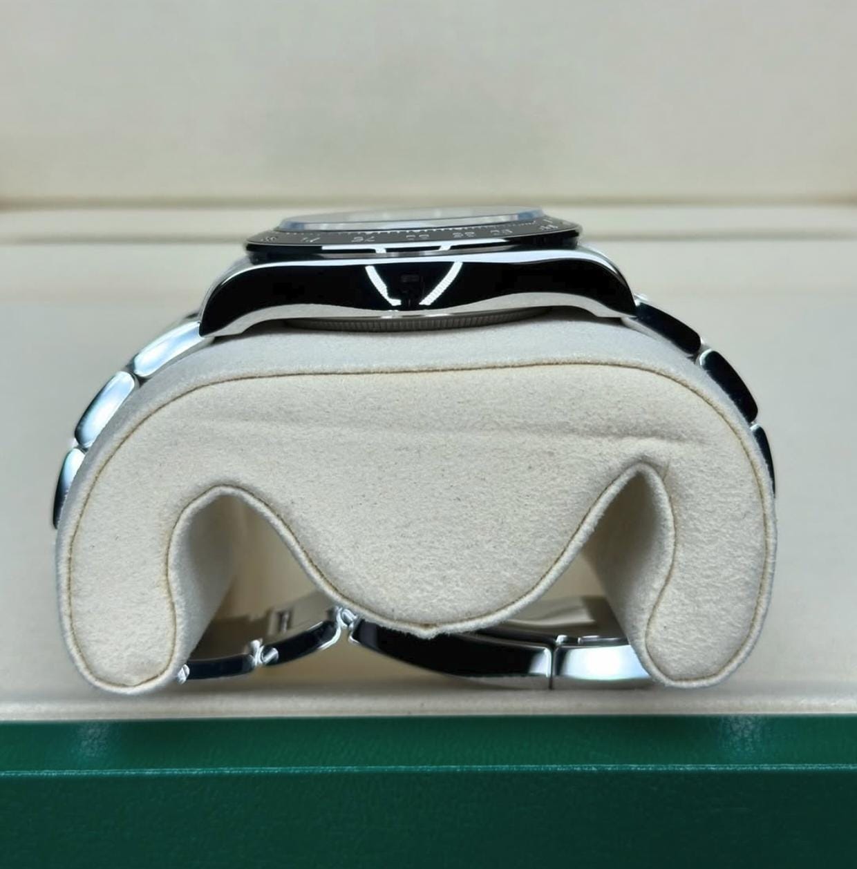 luxury Watch daytona premium quality all chrono working😍✅