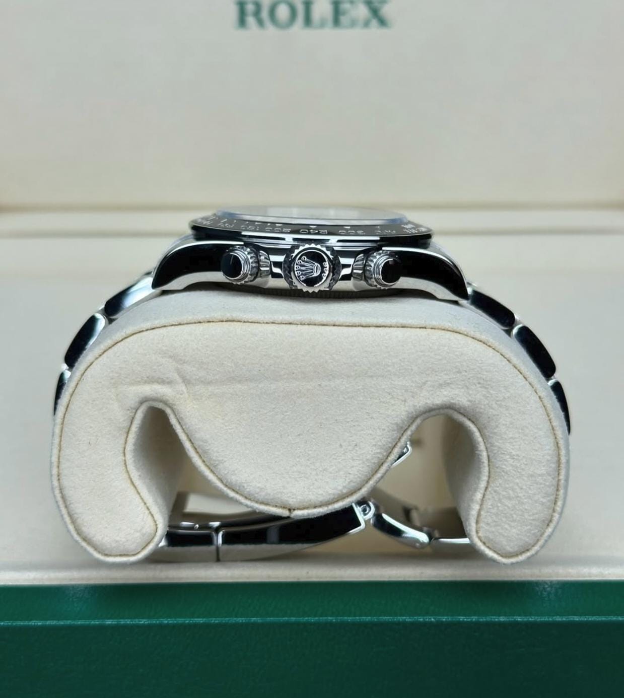 luxury Watch daytona premium quality all chrono working😍✅