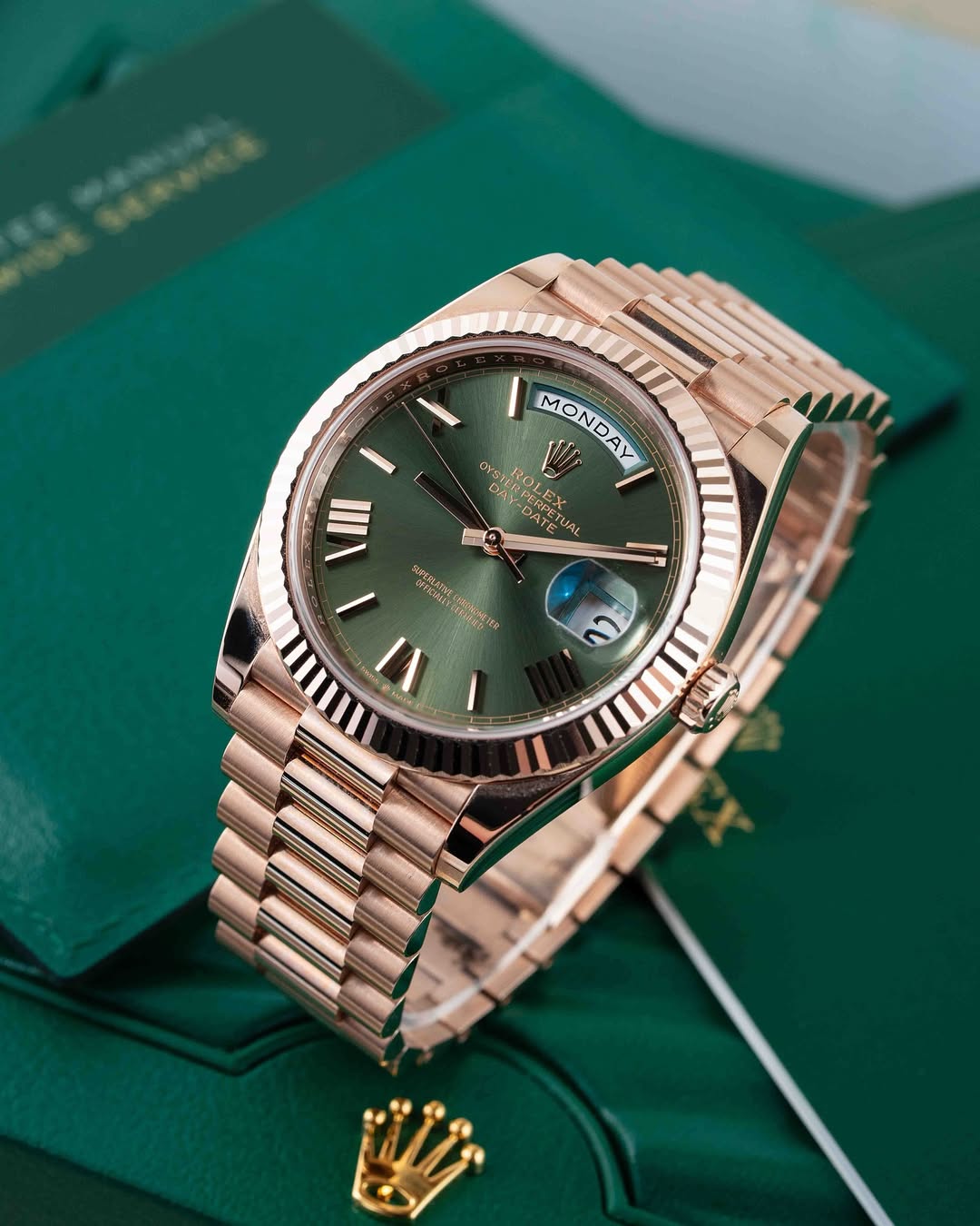 luxury Watch day date green dial