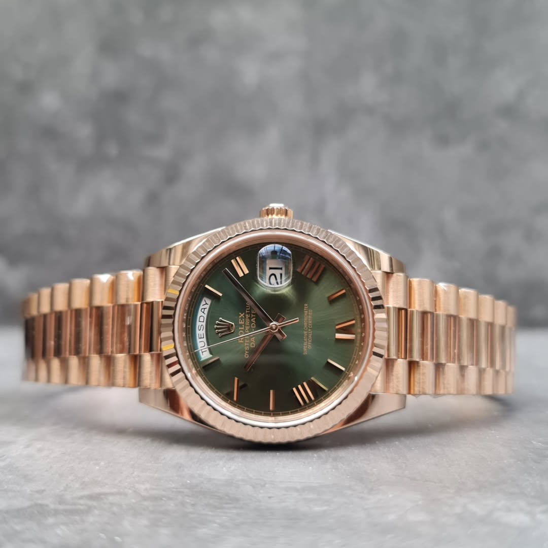 luxury Watch day date green dial